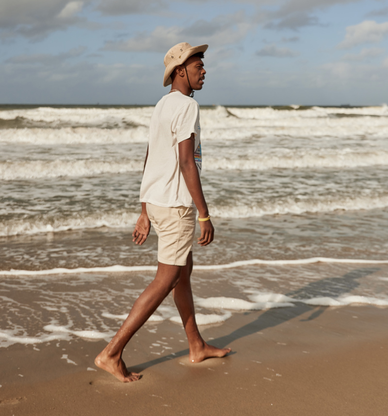 Beach holiday rooftop tent